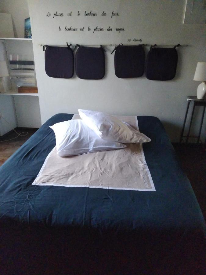 Bed and Breakfast Qui Vivra Verra Le Mesnil-Amey Exterior foto